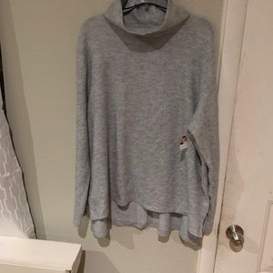 Women's Plus Size Mock Turtleneck Pullover Sweater